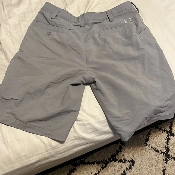 Shorts - Picture 3 of 3